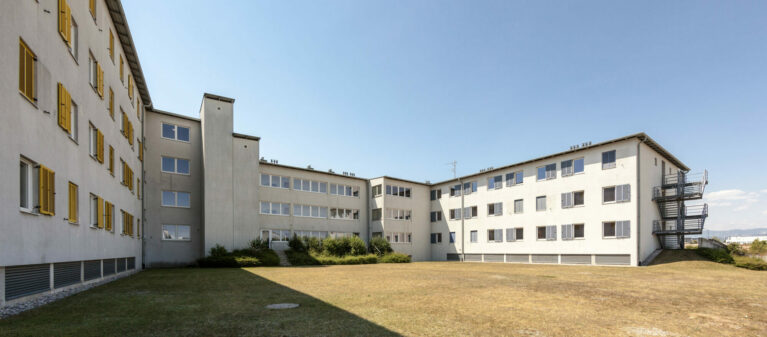 Außenansicht | Ernst Höger Studentenwohnhaus 2700  Wiener Neustadt