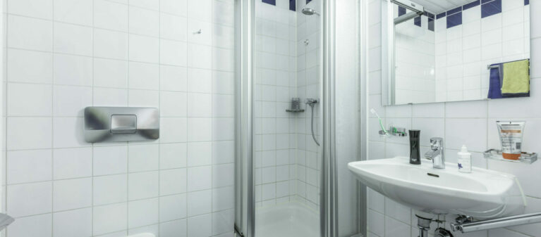 bathroom | Student dorm Hirschengasse 1060  Vienna